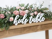 Dřevěný nápis "Kids table" - dětský stůl - bílá,  38 x 10 cm - Dekorace