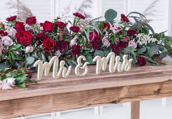 Dřevěný nápis "Mr & Mrs" - Pan a Paní - zlatý, 50 x 10 cm