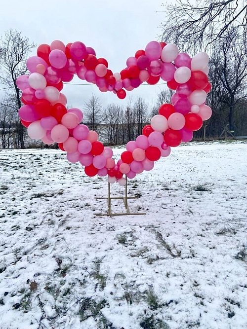 Balonková dekorace - zlaté srdce - 2 m