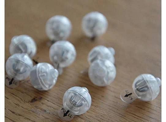 LED Světélka BÍLÉ KONSTANTNÍ prodej KS