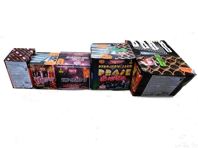 KOMPAKTNÍ SESTAVA 8 - Silvestrovský ohňostroj